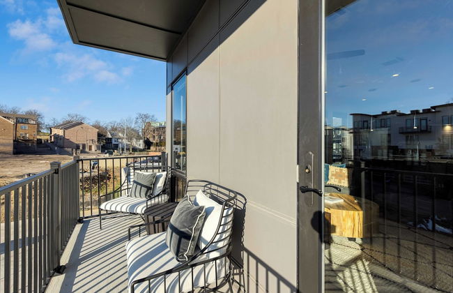 New Modern 2bdr in Walkable Midtown w/ Gym, Pool Honkey-tonk by Avantstay - Foto 2