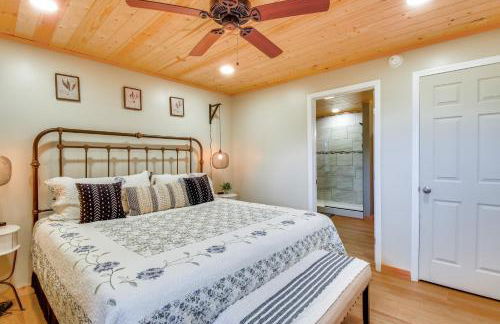 Lakemont Mountain Cabin with Game Room and Hot Tub! - Foto 21