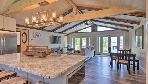 Lush Gilbert House with Outdoor Oasis on Lake Murray - Foto 5