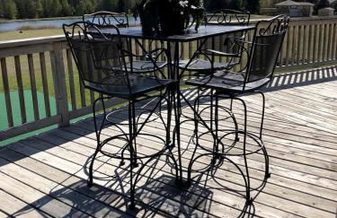 Stunning Cabin Getaway Perfect for Large Groups Situated in Boyne Falls, Michigan - Photo 6