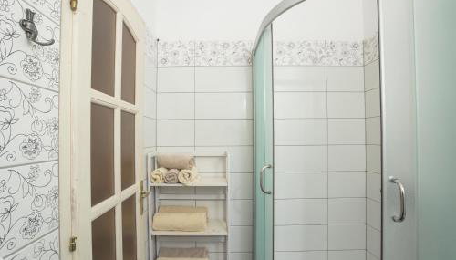 Kalpić Rusticus - Photo 5, Shower