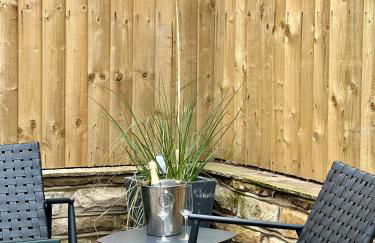 Cedar Retreat Whitby - Foto 9