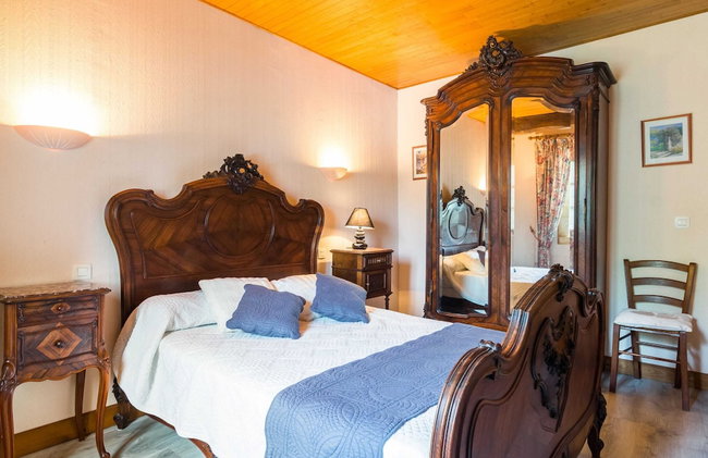 Chic Holiday Home in Siorac-en-perigord With - Foto 14