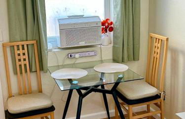 Monet Studio - Photo 3