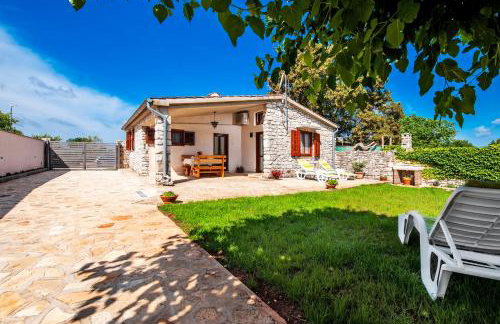 Charming House Nino with a fenced yard - Foto 44