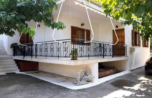 Glyfada's Family Apartment - Photo 1