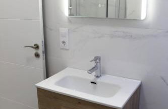 Piso estación de tren de la Coruña - Foto 3