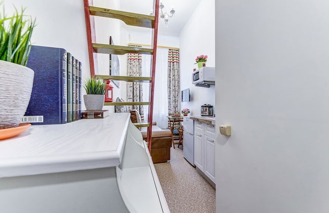 Semeiniy Ochag on Kurlandskaya - Photo 8