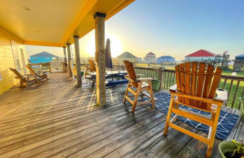 Laidback, Spacious Luxury with Hot Tub, Fully Stocked and Private Beach Access - Foto 1