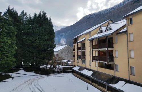 Grand Studio Balcon Parking Privé classé 1 étoile Aulus les Bains - Foto 2