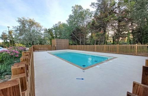 V0775 - Apt récent 4 pers avec climatisation piscine et parking 200 m plages - Foto 11