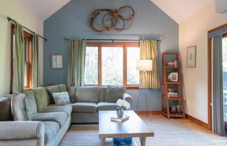 Bring your pups to Chatham Direct access to the Cape Cod Rail Trail - Foto 8