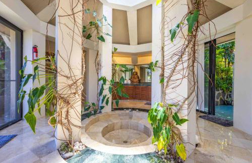 Waterfall House with Ocean Views in Haiku, Maui - Foto 51