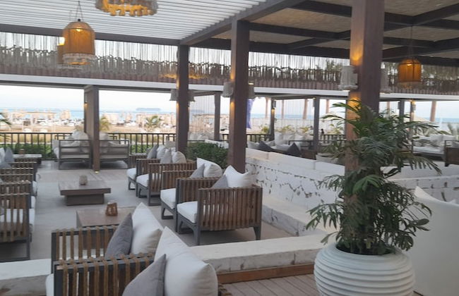 Salty Sea Life - 2 Bedroom Wide Pool View at Azha - Foto 1