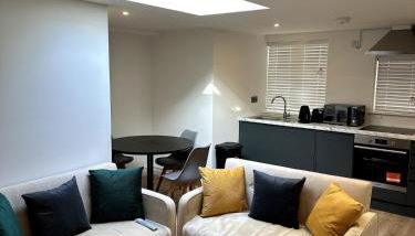 Modern 2-Bed Flat in Euston - Foto 1