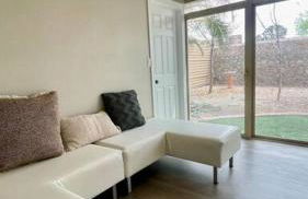 Apartment B, Restful,Cozy, close Sunland Park Mall - Foto 10