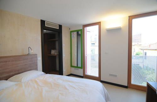 Eco Residence Varese near Hospital and University - Foto 18