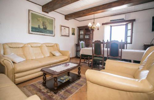 Unique Villa Bošket with Pool and Jacuzzi surrounded by Nature - Foto 10