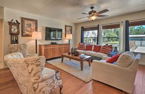 Central Florida Escape on 5 Acres with Grill and Pool! - Foto 1