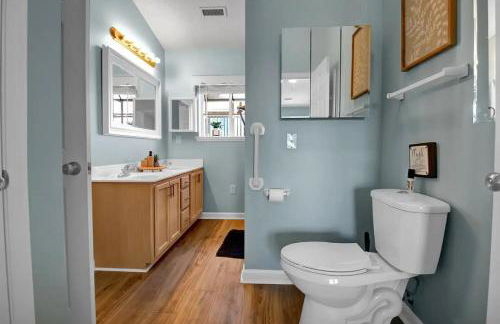 Surf City Serene Waterfront Vacation Home - Foto 22