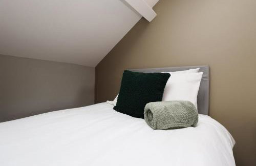 Modern Comfort 4 Bedrooms and Great Location - Foto 62