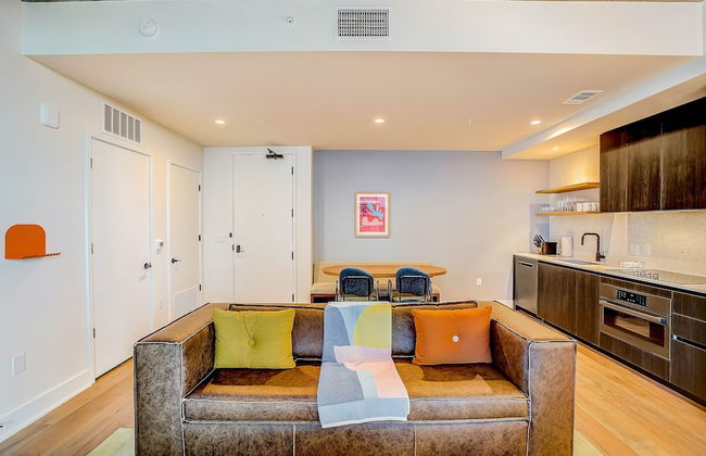 Luxury Stay on Rainey St - Foto 14