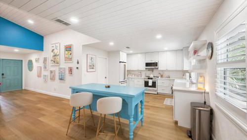 Salt & Sand on Catamaran - Photo 5