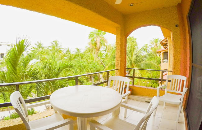 Nautibeach Condos - Foto 17