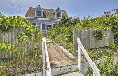 Oceanfront Gem with Sunroom and Fireplace in Cape Cod - Foto 35