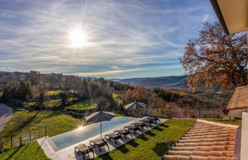 Awesome Home In Boljun With Wifi - Foto 1