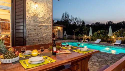 Villa Ivona, a luxurious villa minutes from the sea - Foto 4, sunbed