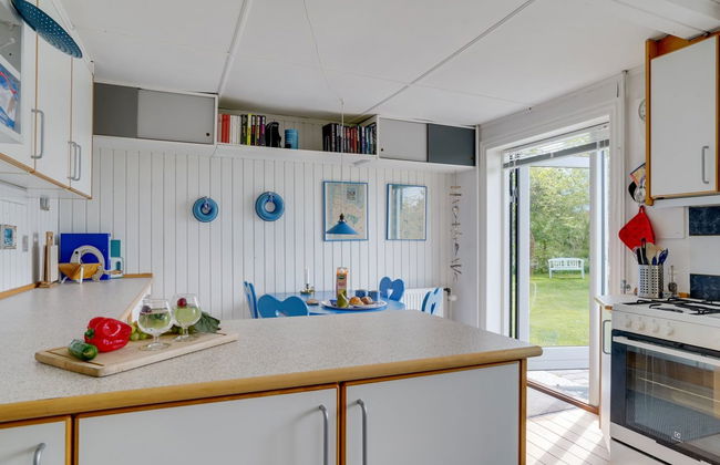 "Nevis" - 1.5km from the sea - Foto 13