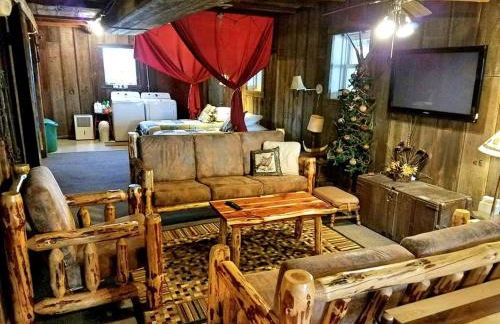 Rustic Barn Rental for a Rural Vacation near Des Moines, Iowa - Foto 2