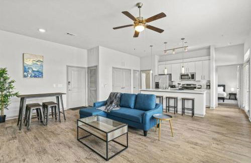 LUX 2B2B with Pool & Parking near the Heart of Austin - Foto 1