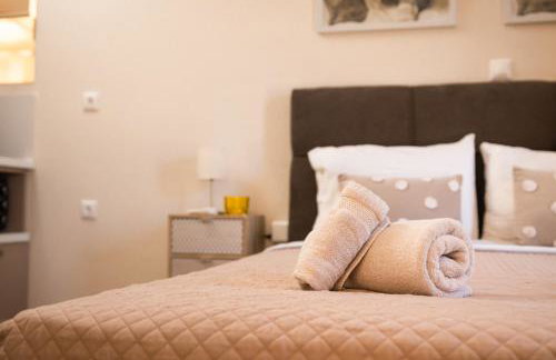 Plakoures Home - Foto 2