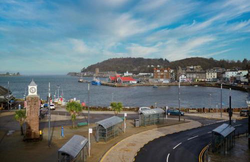 Stunning Sea Views - 3BD & Free Parking - Foto 5