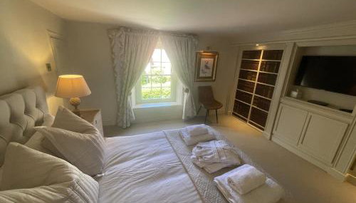 Luxury Cottage, Two Ensuite Bathrooms, Close to Quay, Quite Location - Photo 5