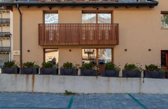 Maison Mont Blanc, brand new apartment ideal for 4, private parking, walking from center - Foto 11