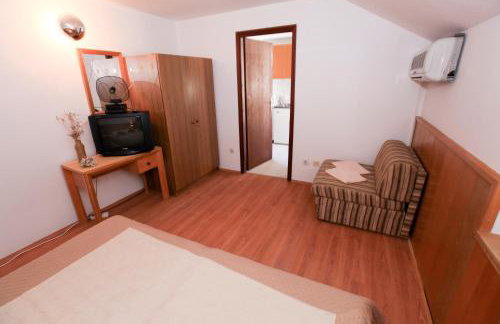 Robinson Dora - Foto 34