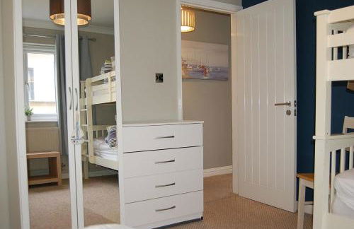 Sound of the Sea, beach front Bungalow with hot tub, in Tywyn - Foto 41