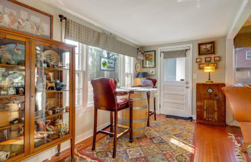 Hike, Sip and Explore! Blue Ridge Mtn Cabin with Porch - Foto 15