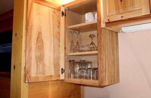 Unique Wooden Yurt Rental for a Vacation near Beckley, West Virginia - Foto 13