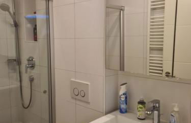 Exklusive moderne 2 Zi. Wohnung in ruhiger Lage - Foto 7