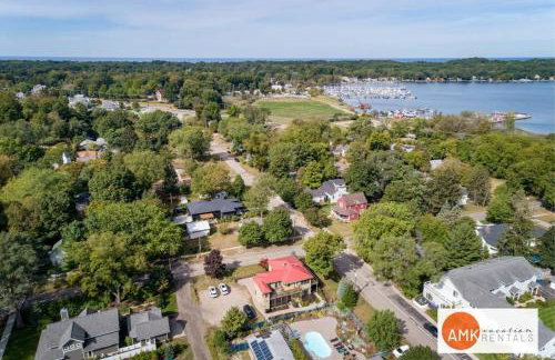 Lake Life Getaway - Condo near downtown! - Foto 35