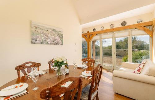 The Poppies - Photo 5