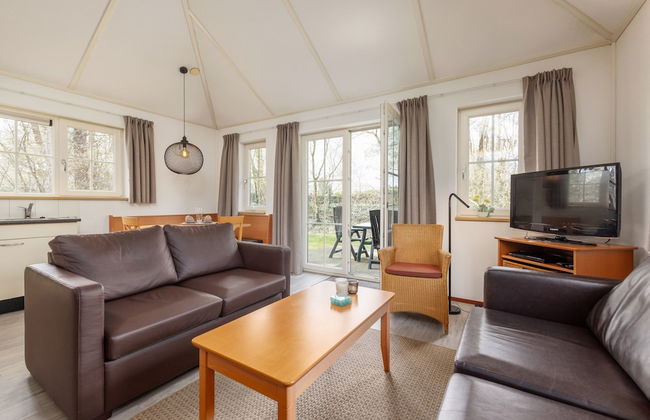 Bungalow in Veluwe With Infrared Sauna - Photo 7