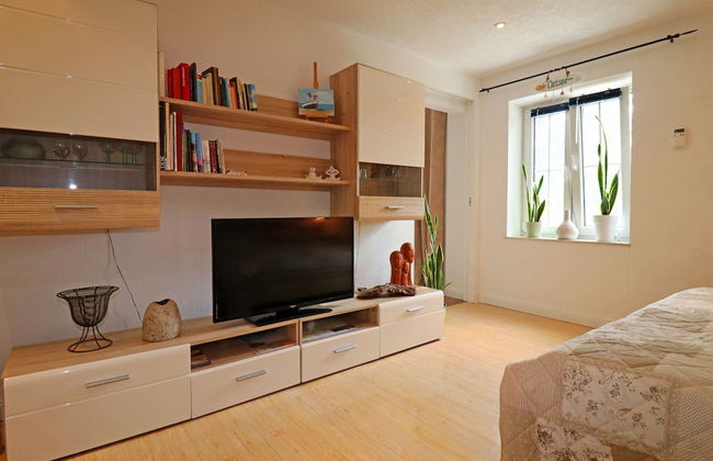 Chic Stay Near Baltic Beach - Photo 4