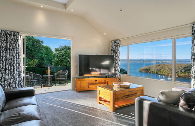 ACACIA WATERS - Photo 29