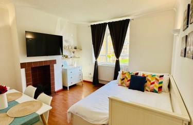 Vauxhall, river Thames, Big Ben Retreat, Central London family Stay - Photo 14