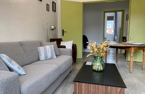 Vue exceptionnelle sur la place Gambetta Plein centre cafés restos idéal séjour pro ou en famille - Foto 8